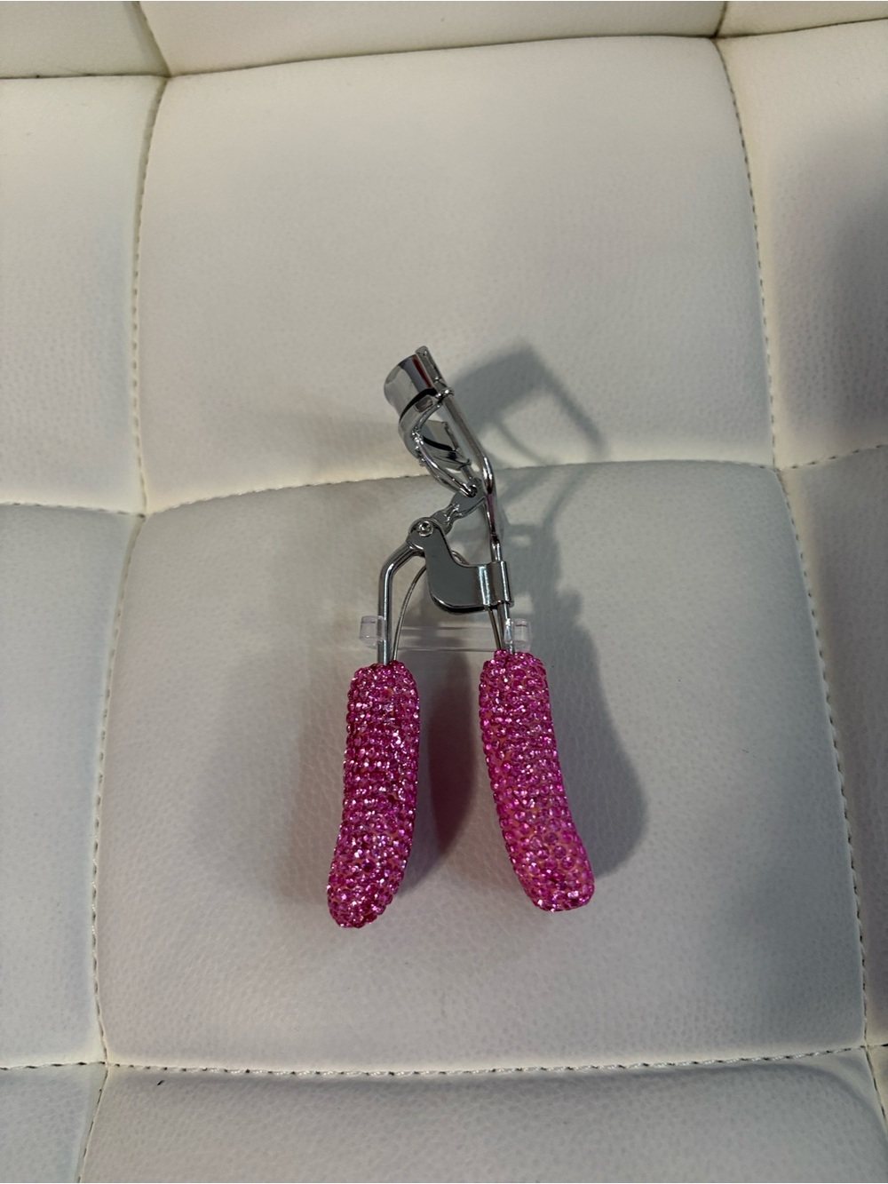 Pink Rhinestone Eyelash Curler - Picture 2 of 2